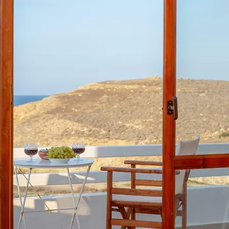 Sea Front Maizonette Aura Villa